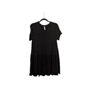 Zanana Premium Black Short Sleeve Dress